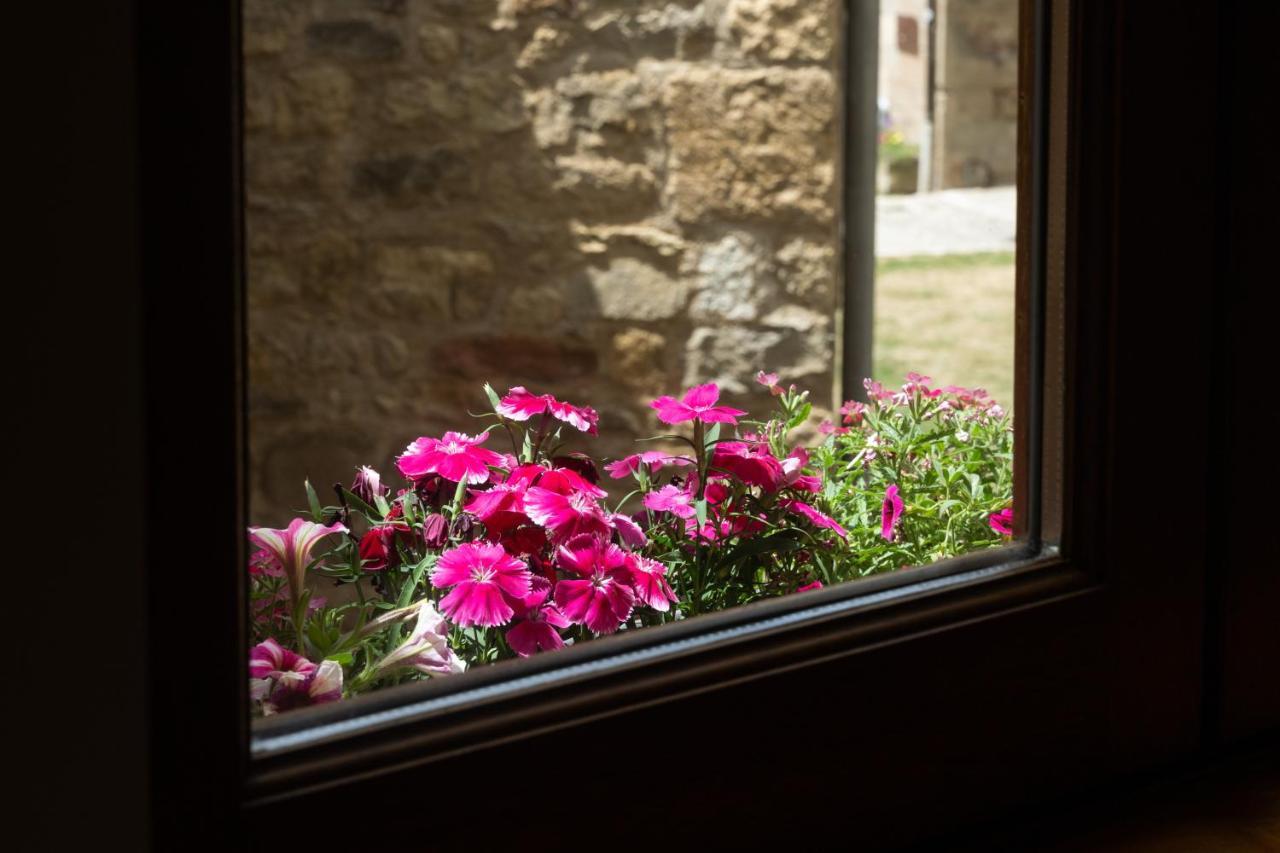 La Maisonnette Etape De Saint-Come D'Olt Villa Luaran gambar